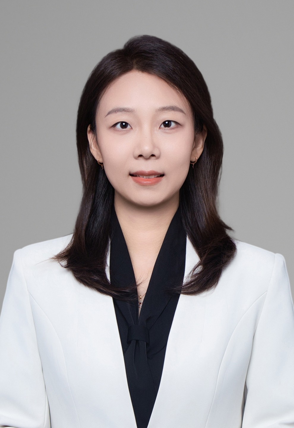 娄芸 拷贝 2.jpg