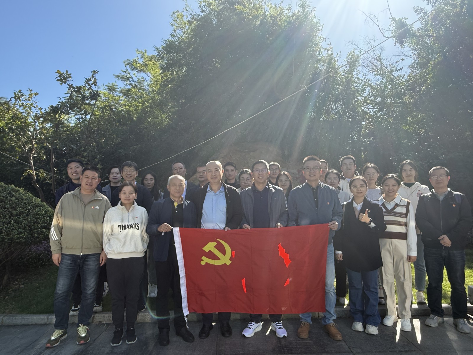 党支部活动照片1.jpg