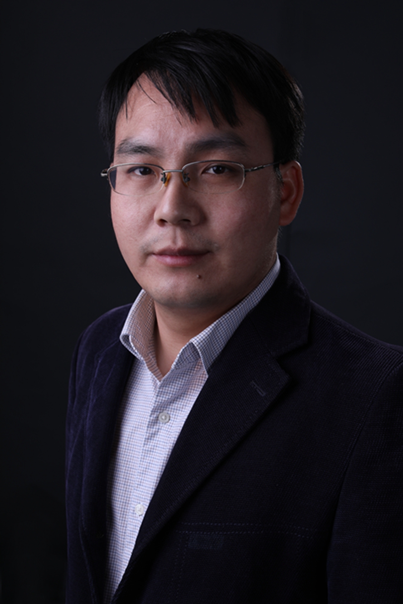 李卫华 全国技术能手.jpg
